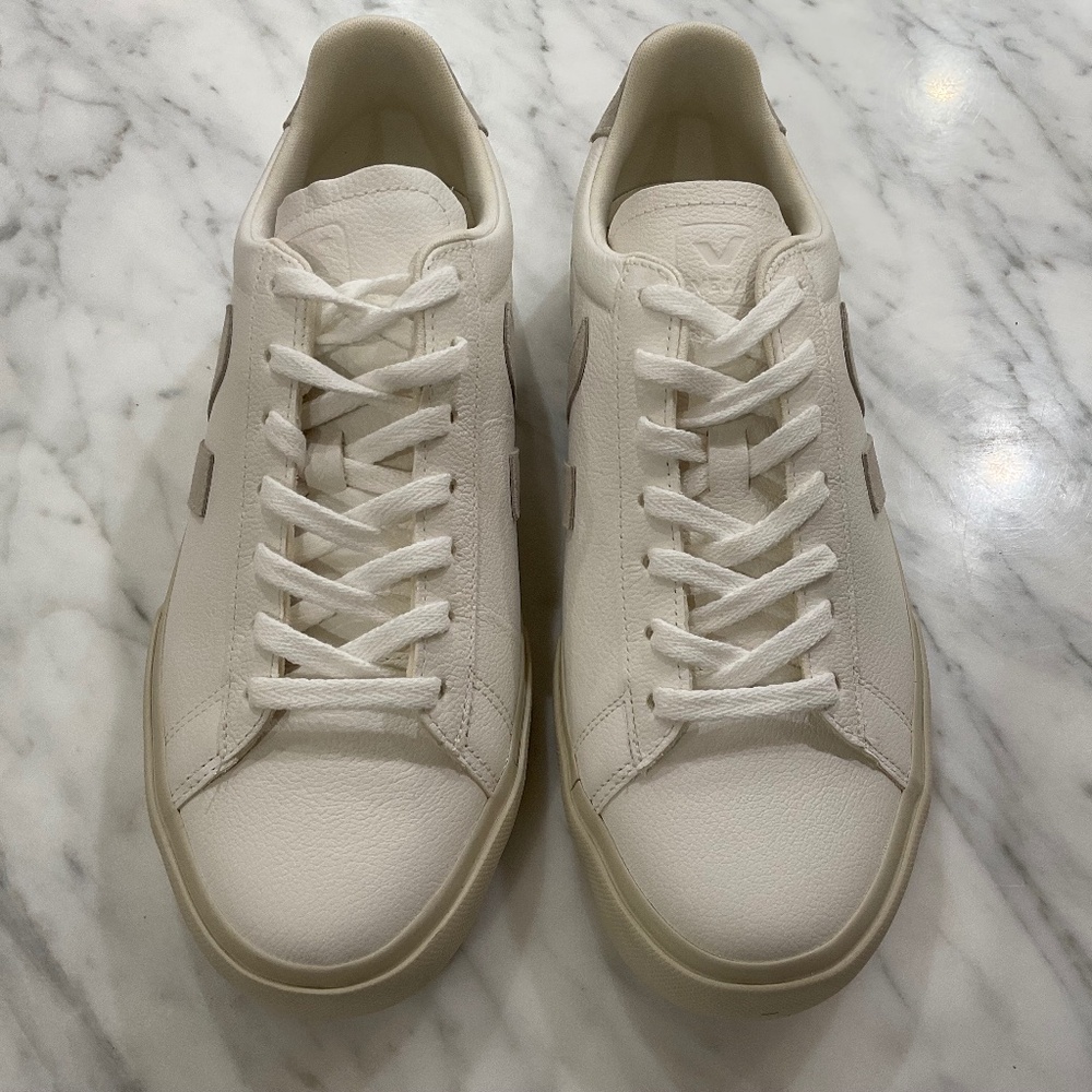 Veja Campo Leather Women’s Shoe